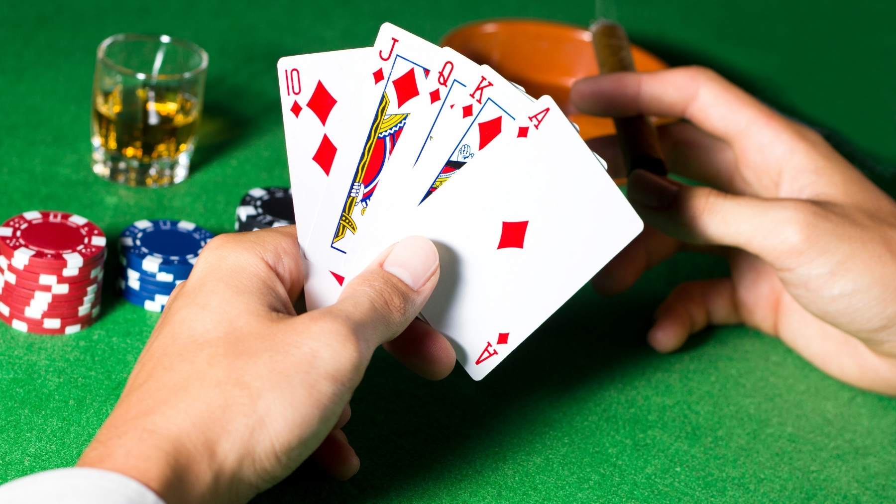 jugar poker